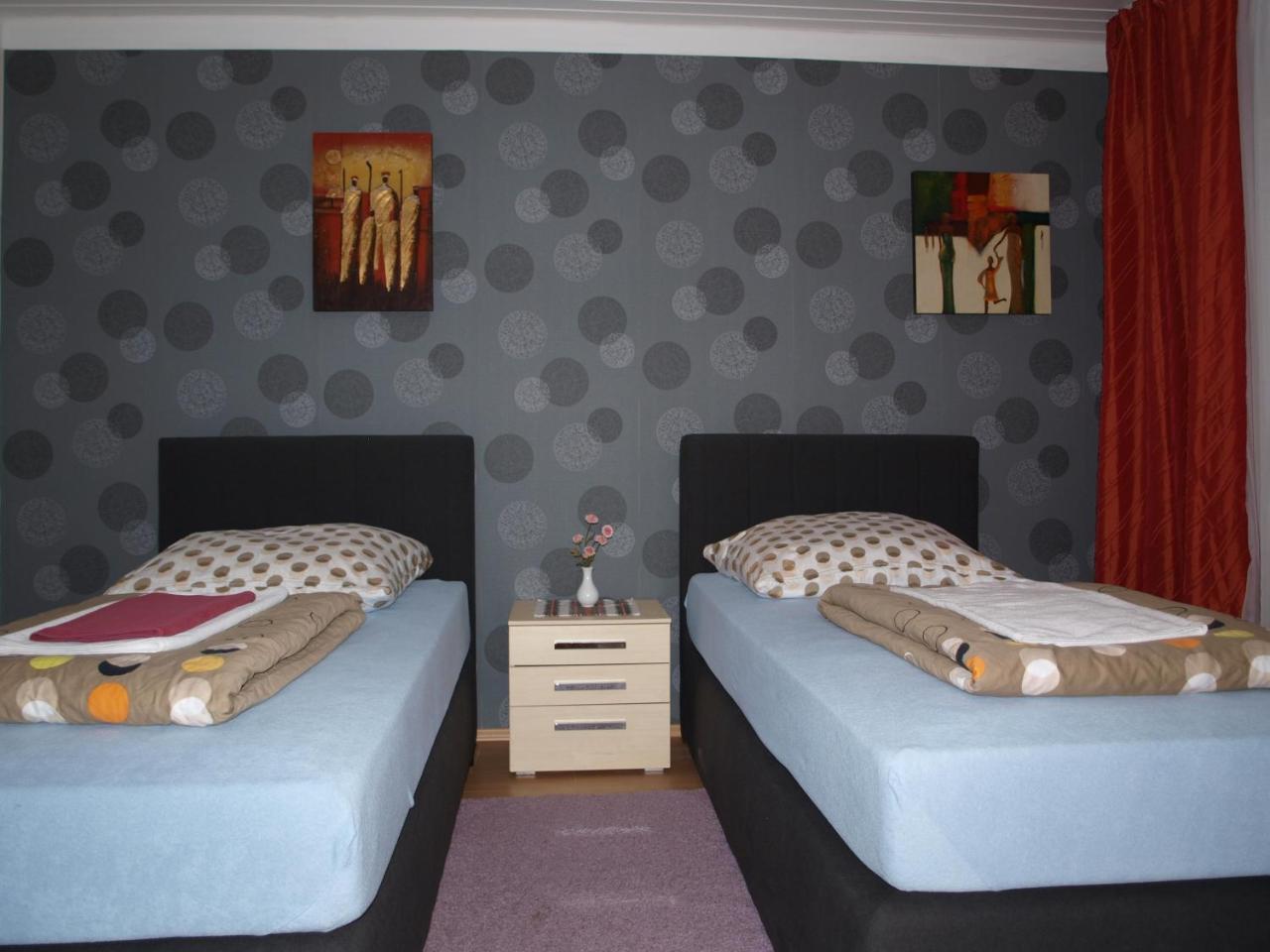 Ferienwohnungen-Monteurzimmer Lemberg Hagen  Extérieur photo
